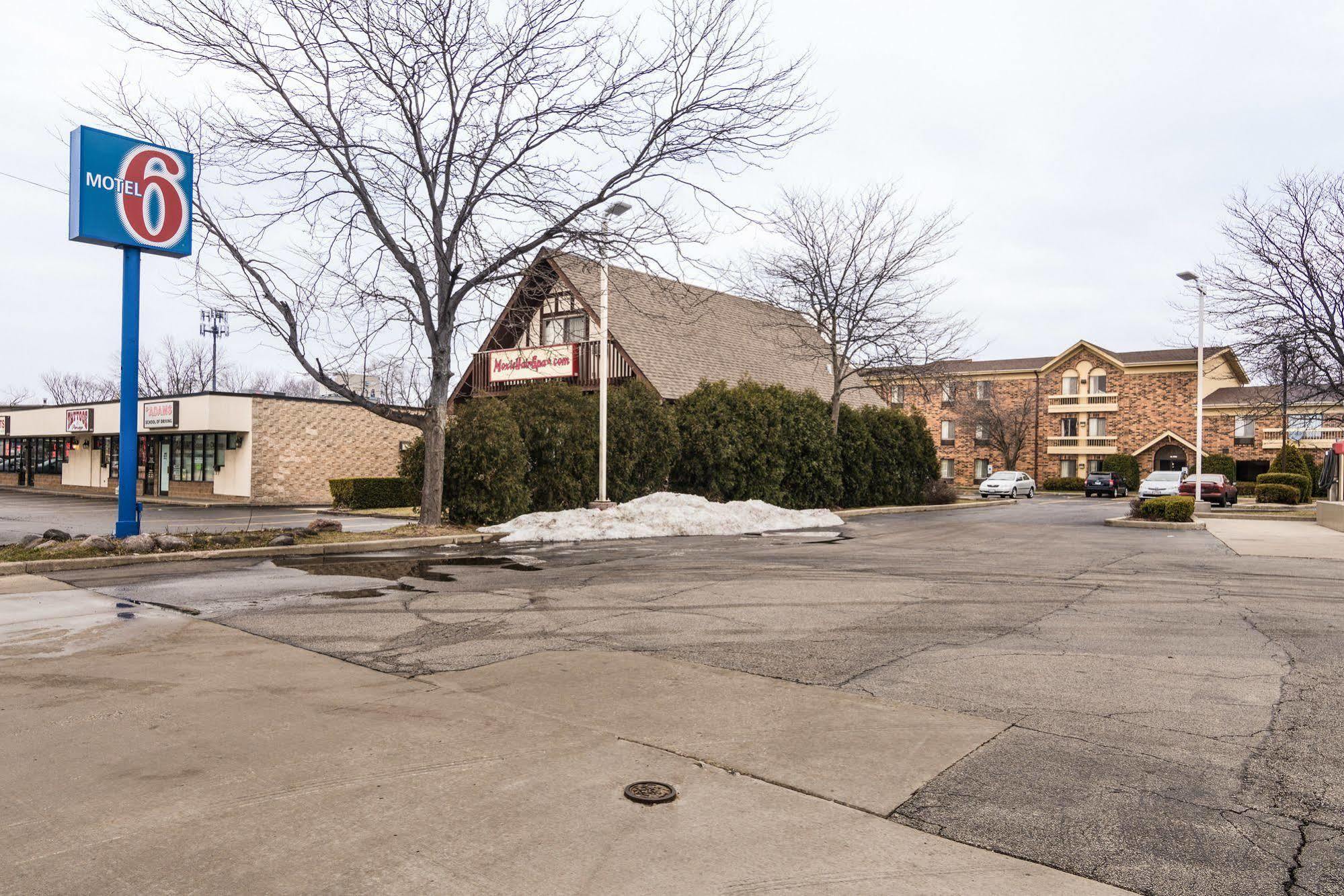 Motel 6-Libertyville, Il Ngoại thất bức ảnh