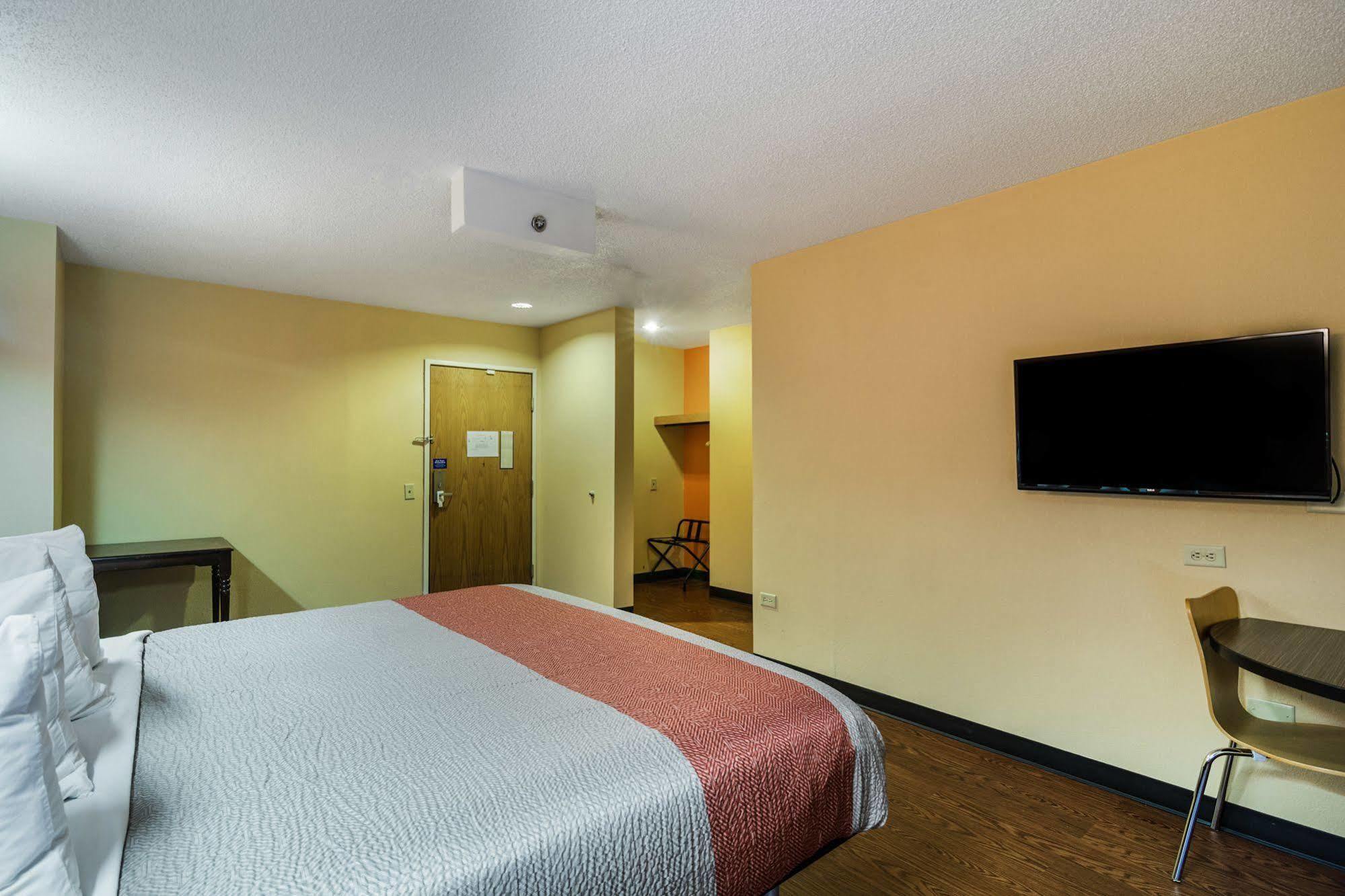 Motel 6-Libertyville, Il Ngoại thất bức ảnh